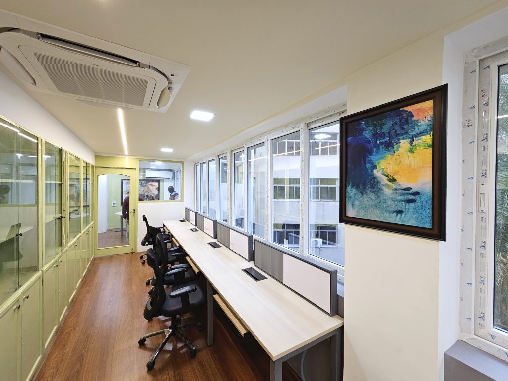 Innovative office interiors by interior designers in Mumbai